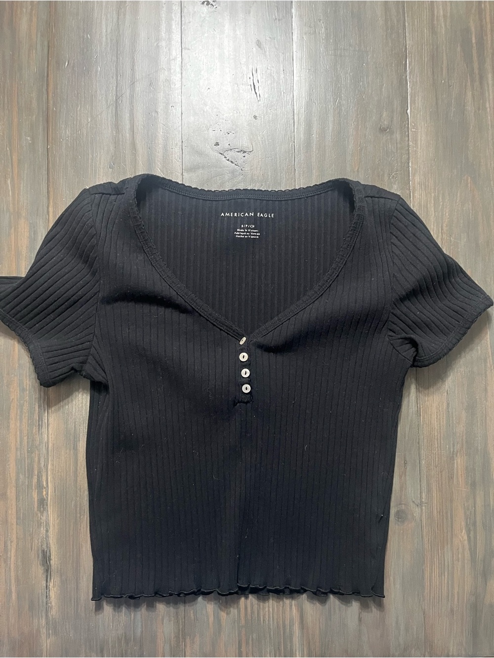 American Eagle Outfitters Black Ribbed Short Sleeve Henley Crop Top